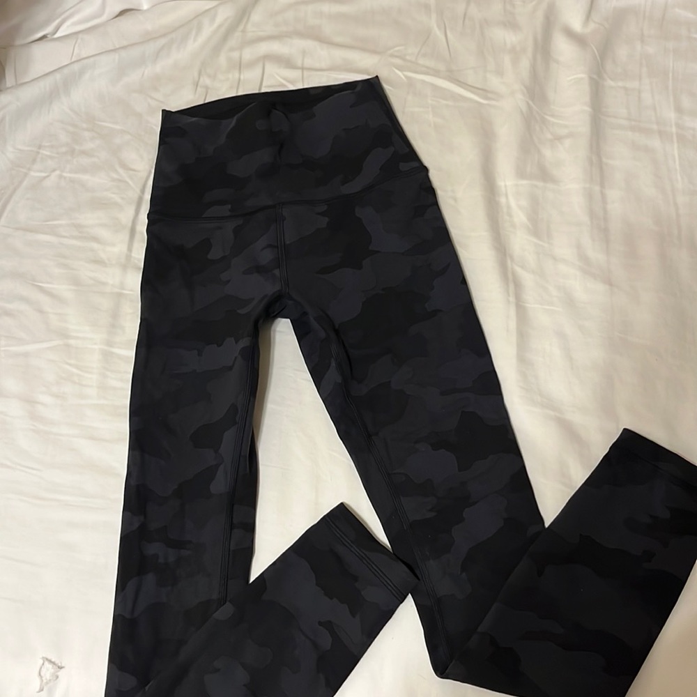 Lululemon run swift crop leggings